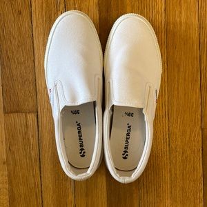 Brand new platform superga slide on’s